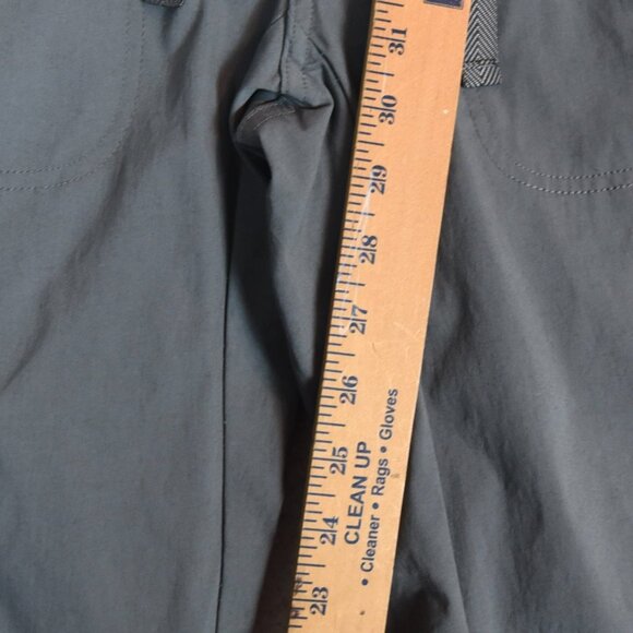 REI Stone Gray Outdoor Hiking Pants Women’s 4 Utility Travel Convertible Zip Off - Picture 7 of 9